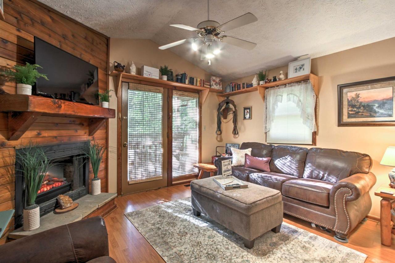 Gatlinburg Home With Hot Tub About 4 Mi To Town! المظهر الخارجي الصورة